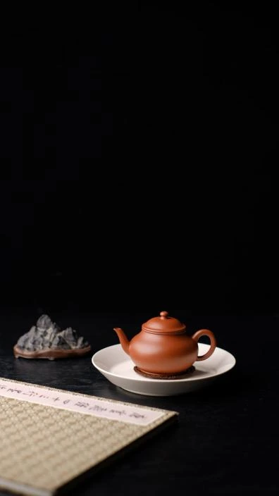 紫砂壶与器物陈设